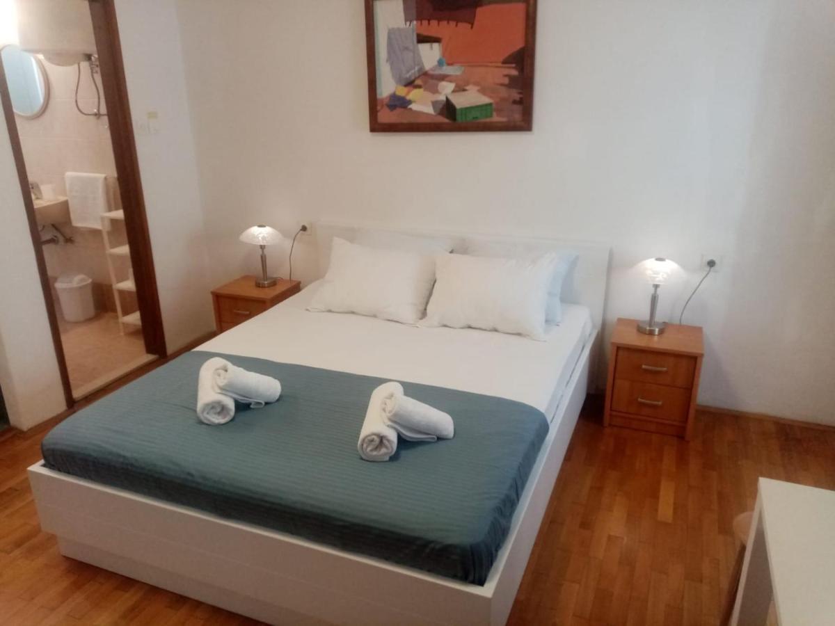 Apartments Peppino - Old Town Dubrovnik Bagian luar foto