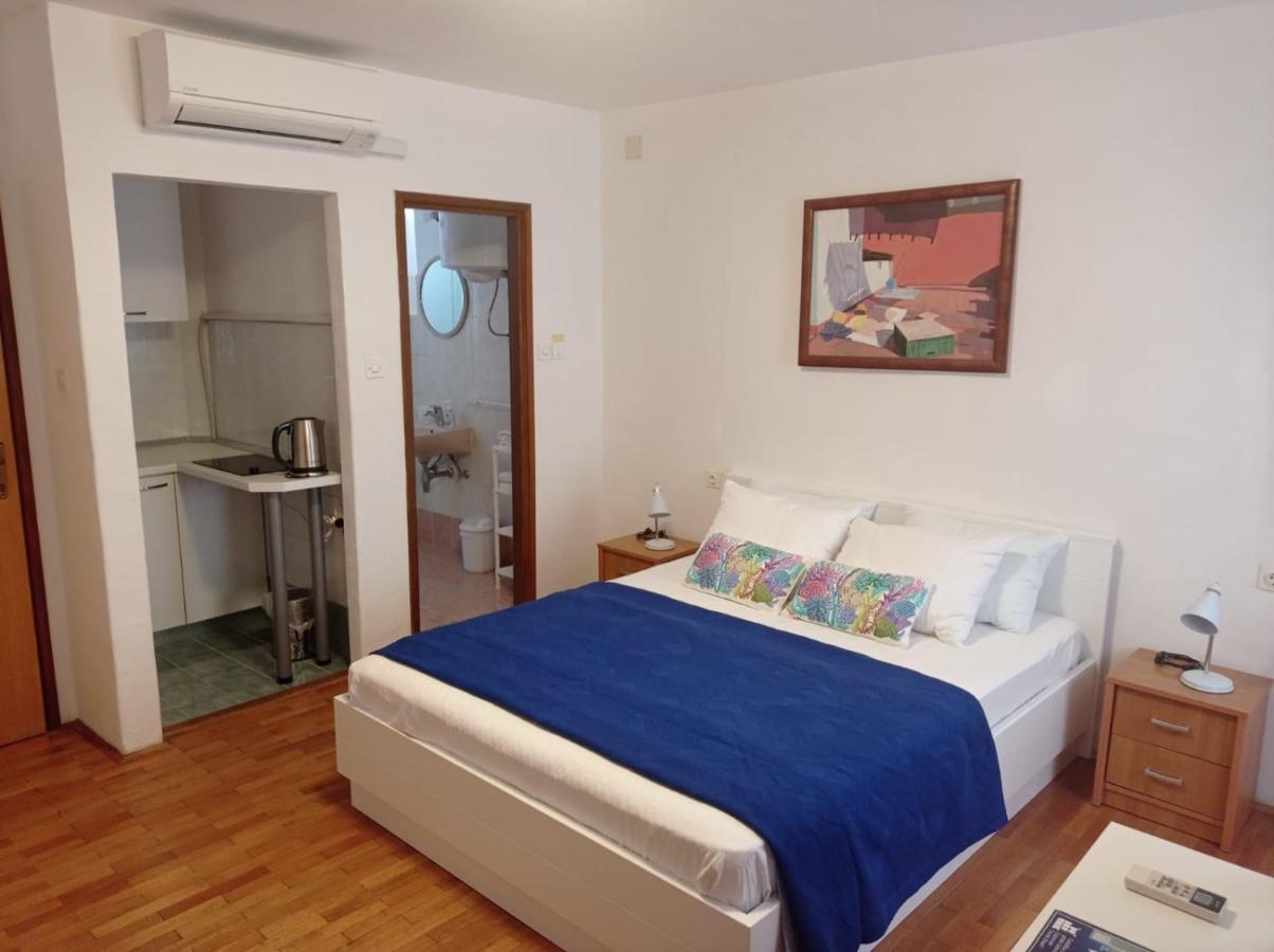 Apartments Peppino - Old Town Dubrovnik Bagian luar foto