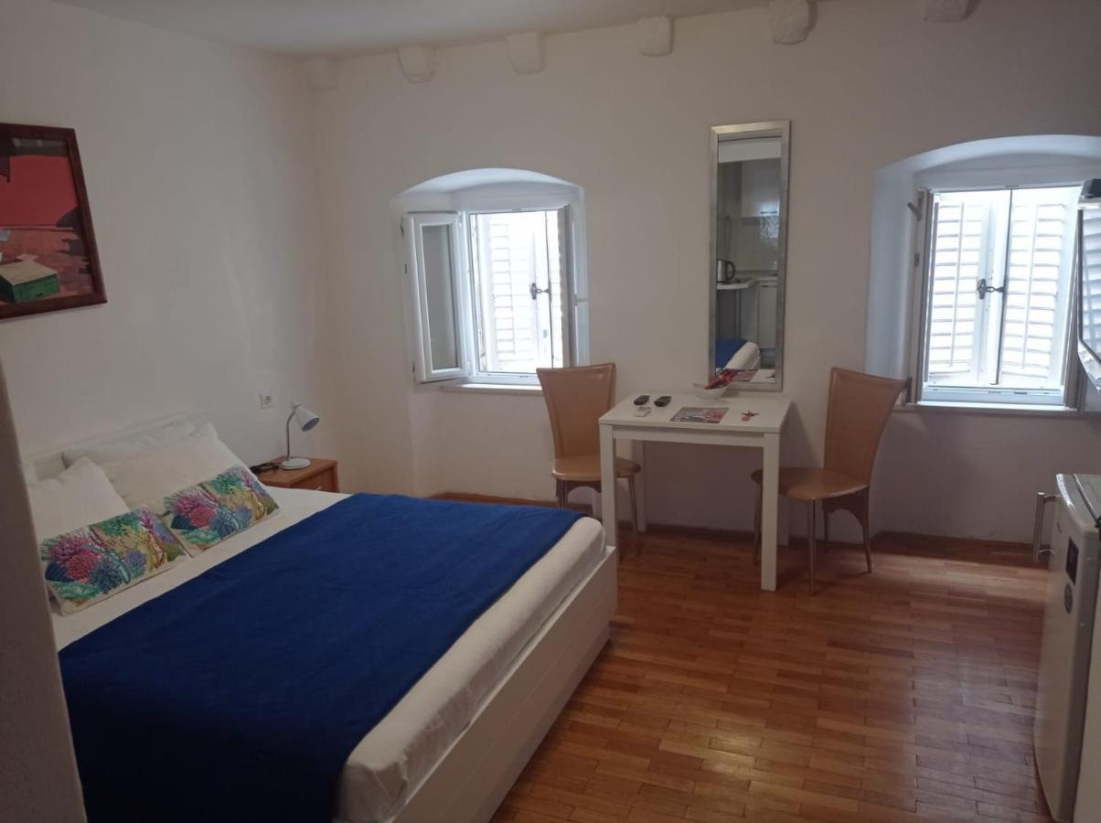 Apartments Peppino - Old Town Dubrovnik Bagian luar foto